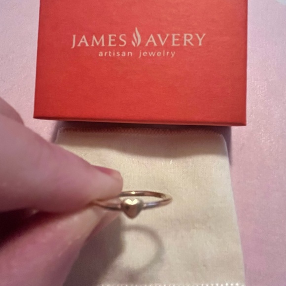 James Avery Gold Heart Ring - Picture 7 of 9